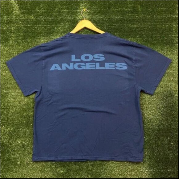 BILLIE EILISH Hit Me Hard and Soft 2024 LOS ANGELES Tour Tshirt Pop Up Shop XXL - Picture 3 of 4